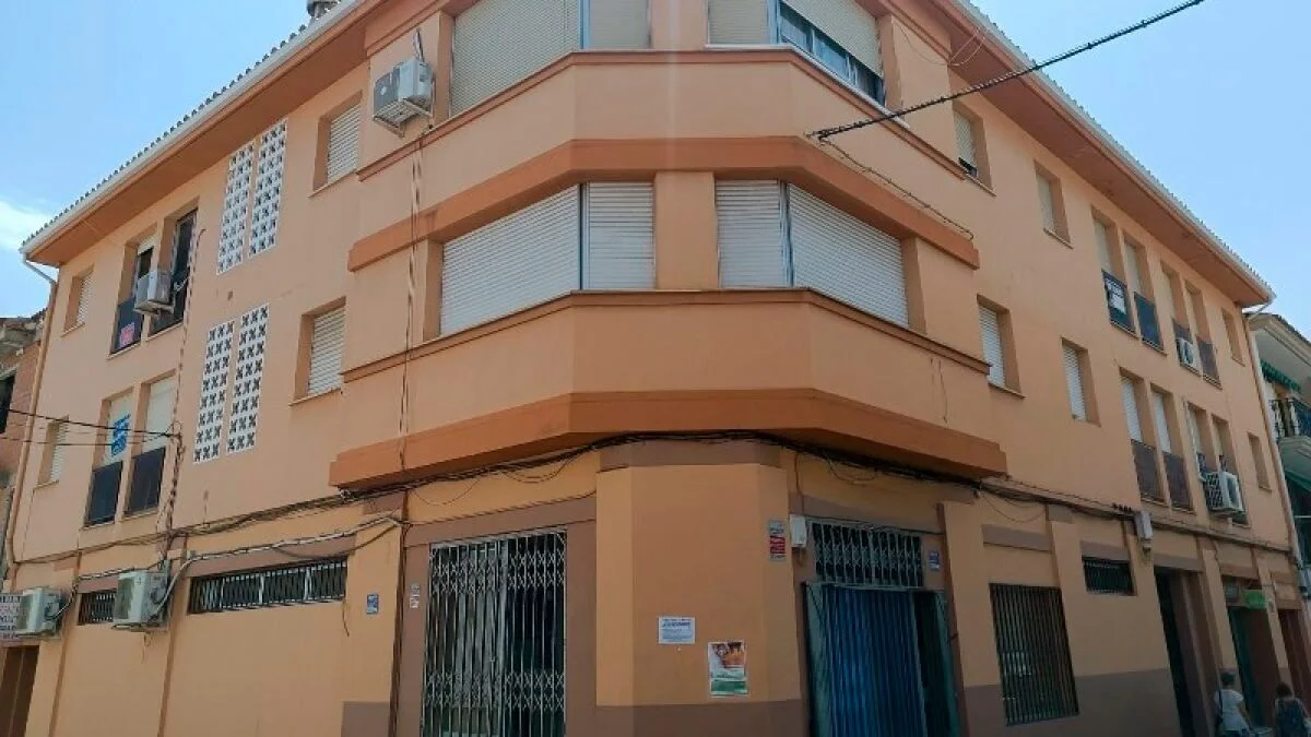 Three-bedroom first-floor home in Cabra