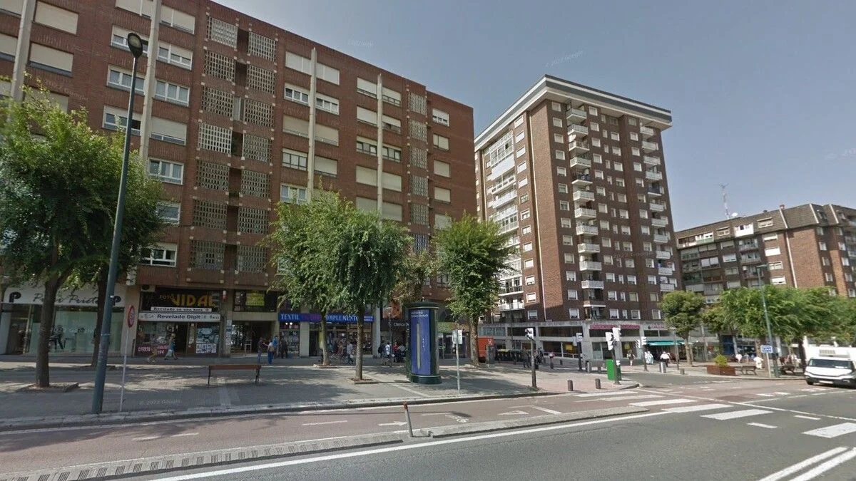 Bilbao office near Sarriko, 119 m²