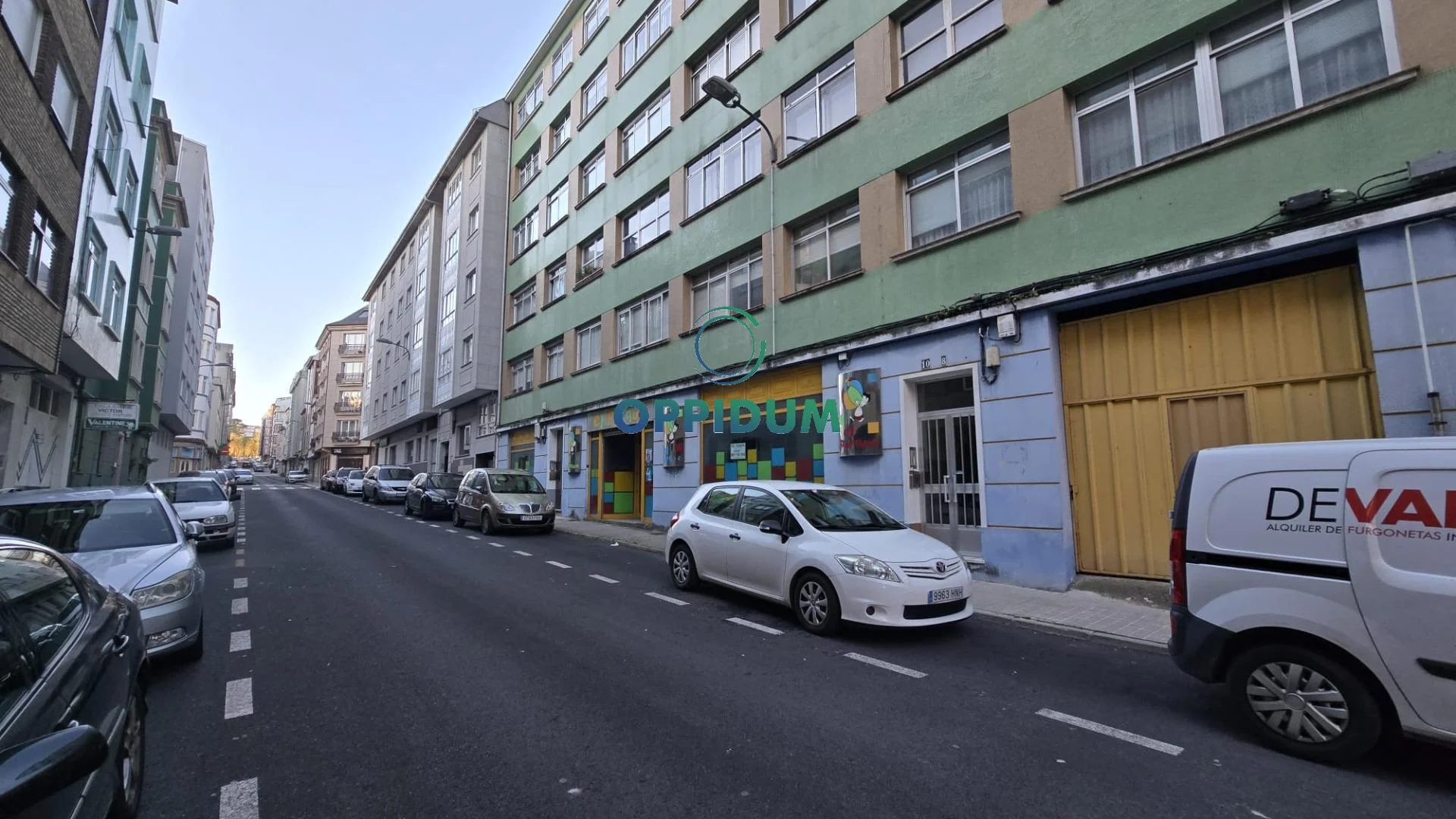 Amplio local en Ferrol, 687 m²