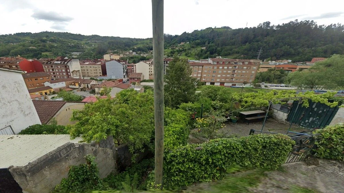 Developable land in El Entrego