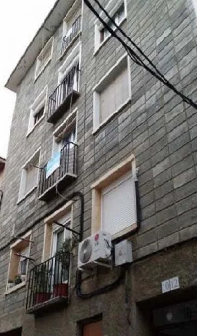 Two-bedroom flat in Aragon