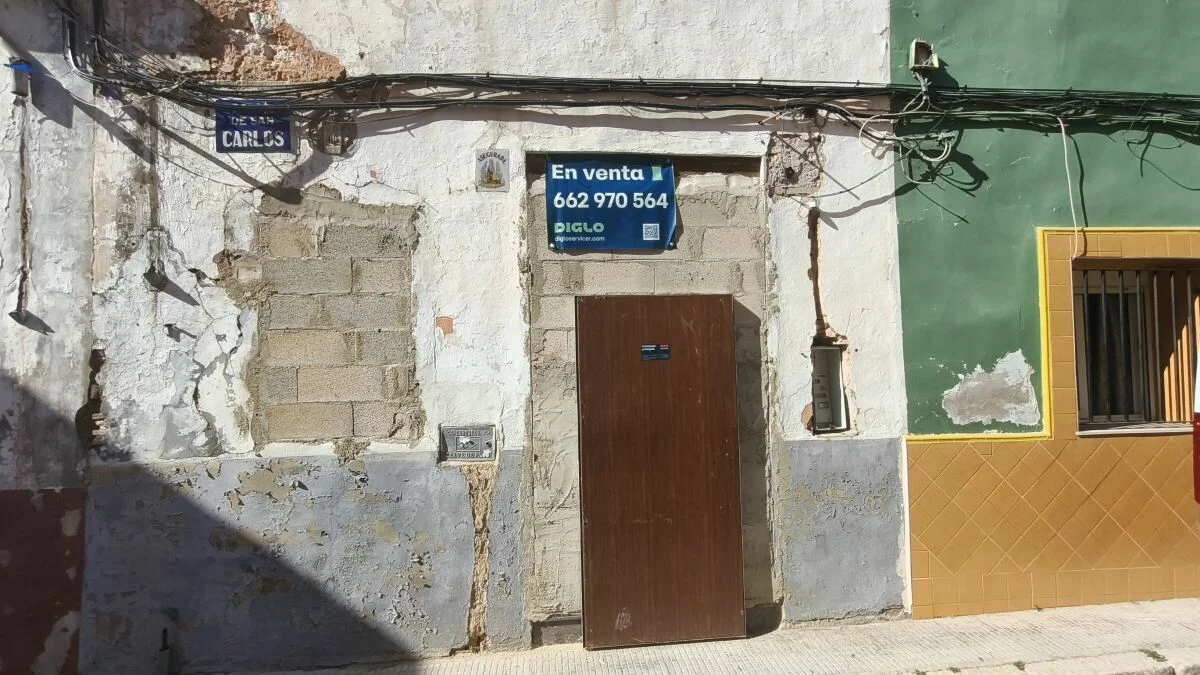 Two-bedroom flat in Les Barraques