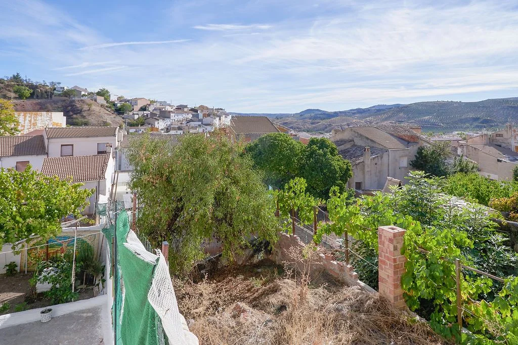 Huelma residential property, 146 m² built