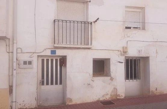 Central Jadraque flat, three bedrooms