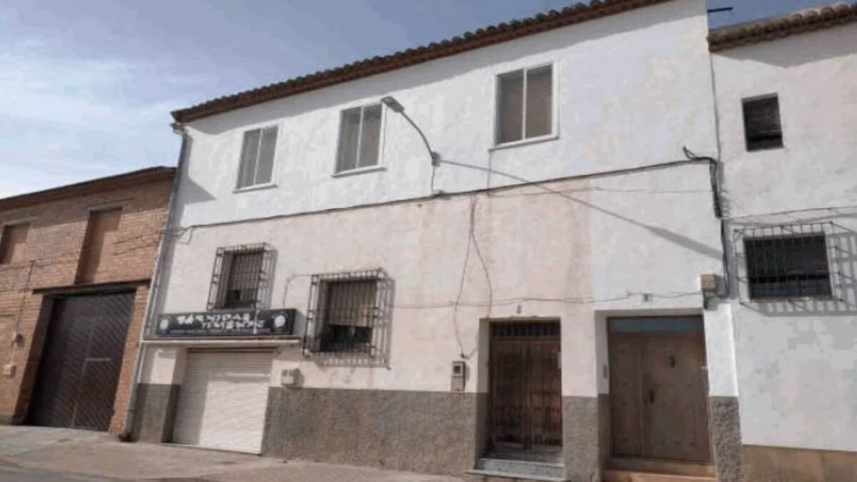 Piso en Villanueva con potencial de tienda