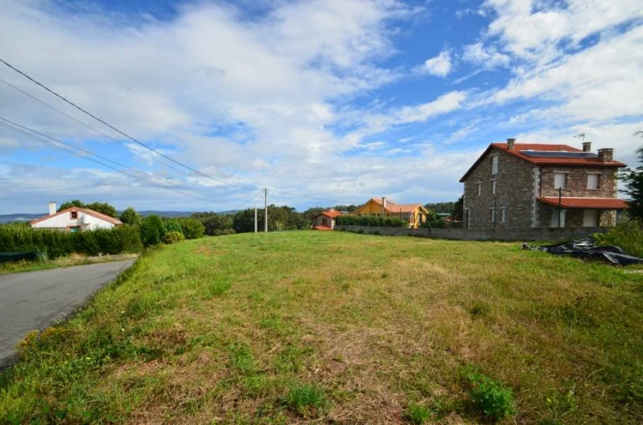 Urban plot in Dexo, 612 m²