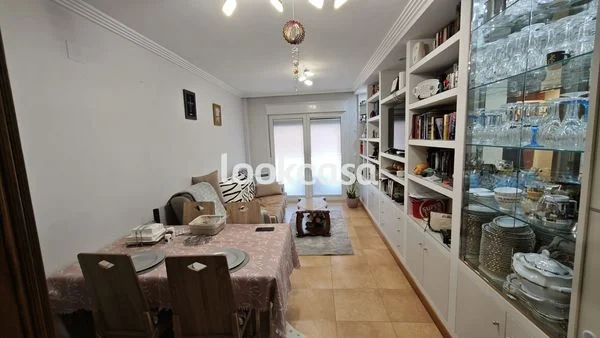 Piso en buen estado en Barrantes, 2 dormitorios