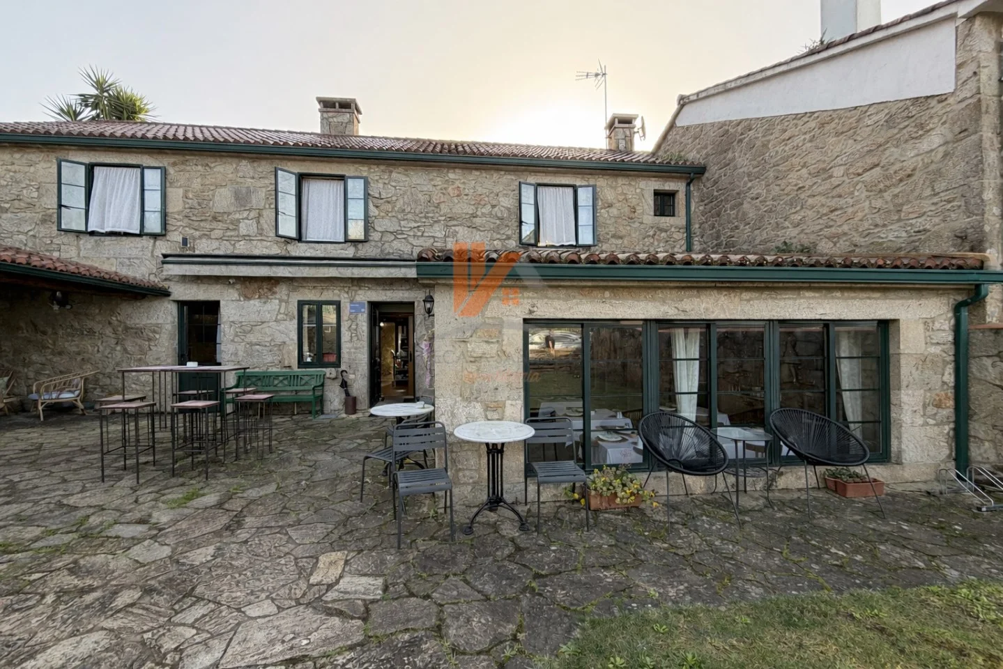 Licensed rural tourism chalet near Santiago