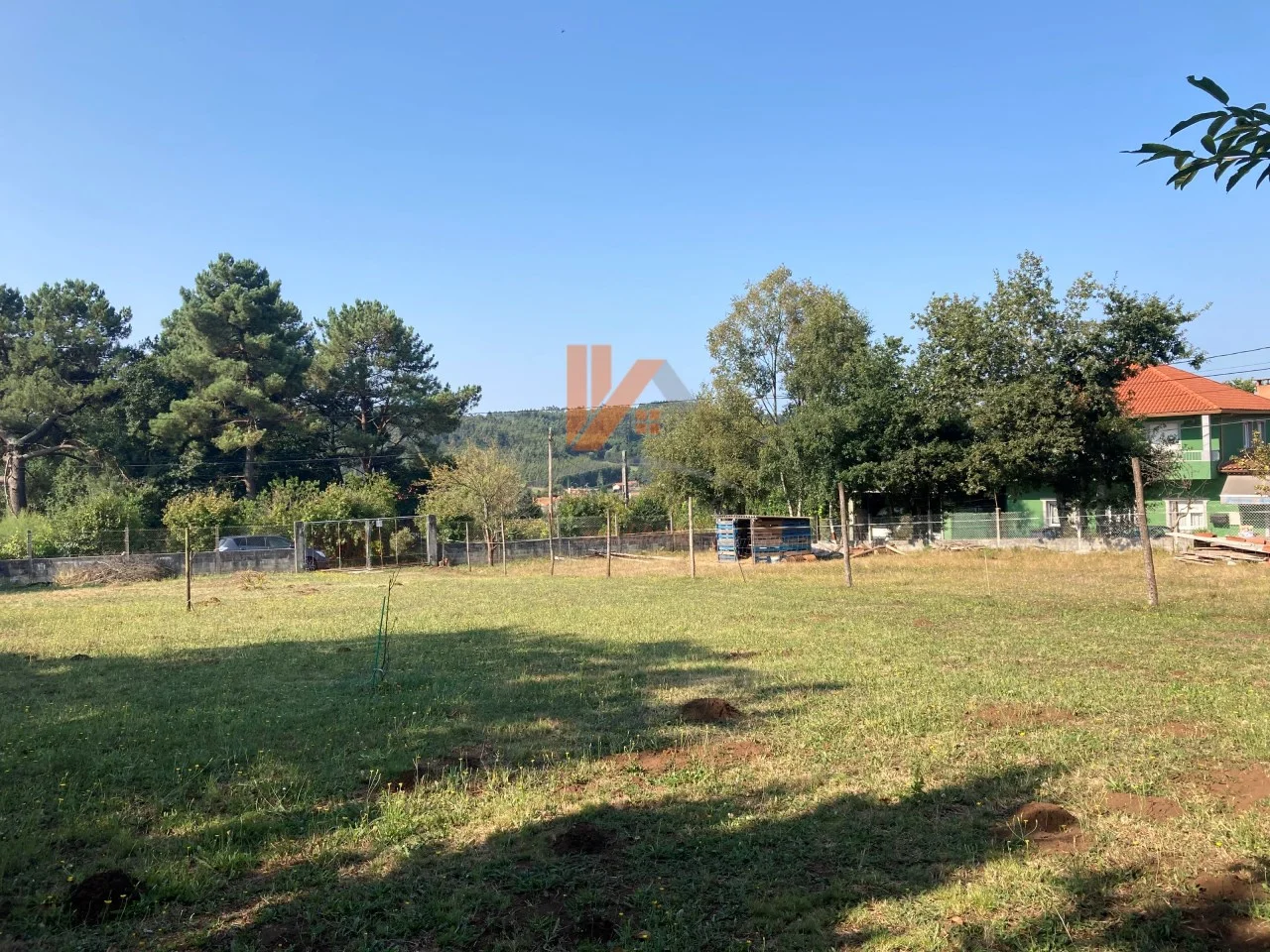 Lavacolla plot near Camino, 3,300 m²