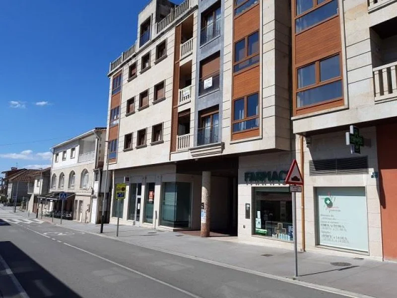 Local comercial a pie de calle, 179 m²