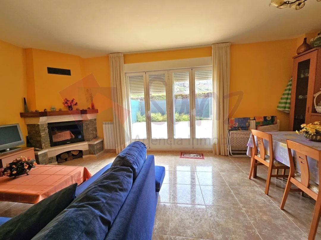 Adosado listo para vivir con jardín en Lagunilla