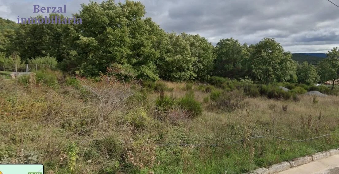 Urban plot with panoramic reservoir views