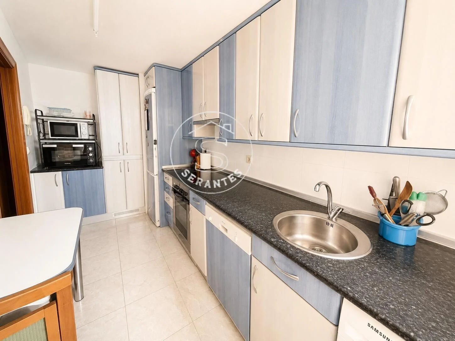 Piso luminoso en Rochapea con patio privado