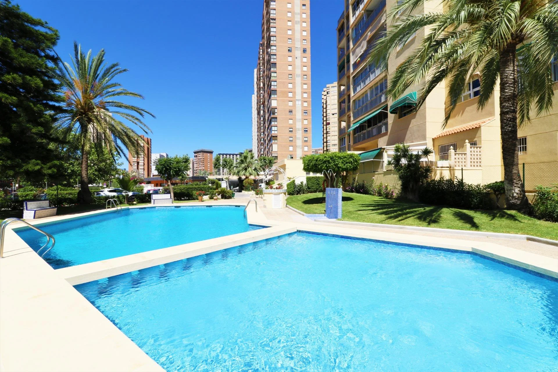 Reformed Levante apartment, 95 sqm, terrace