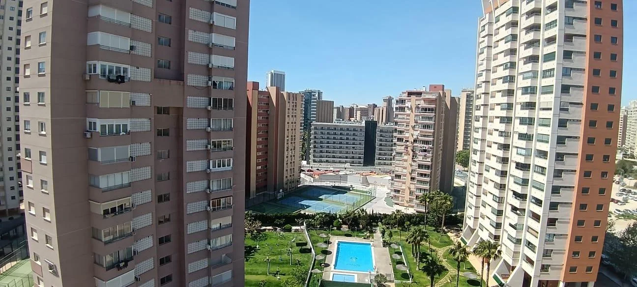 Reformed Benidorm flat with pool
