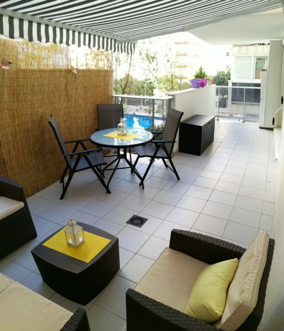 Cala Villajoyosa two-bedroom apartment with terrace