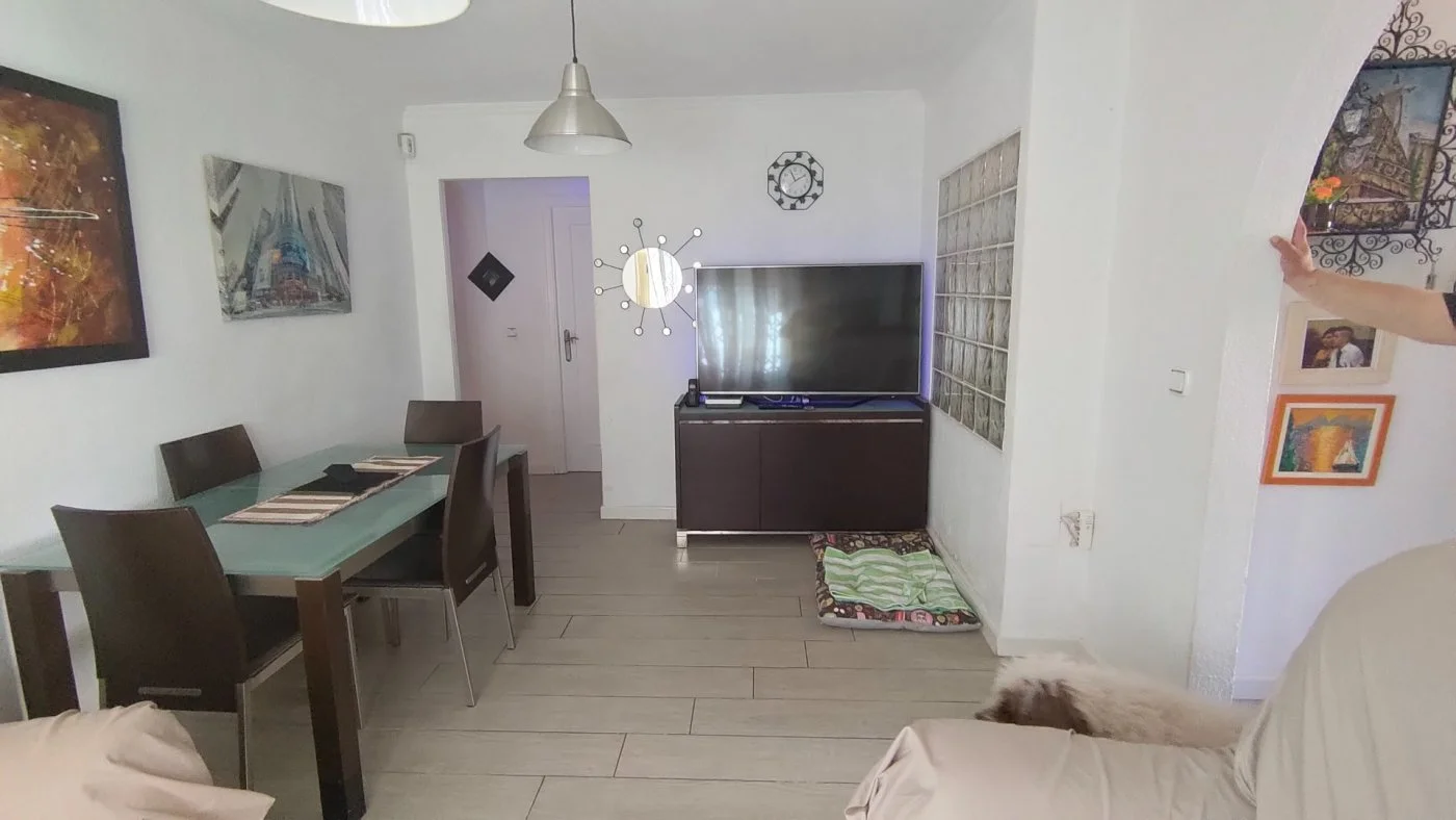 Renovated penthouse with 40m² terrace