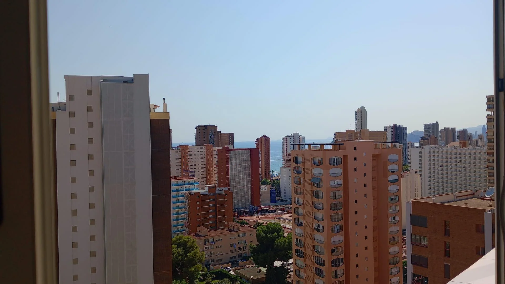 Reformed top-floor penthouse, 3 bedrooms