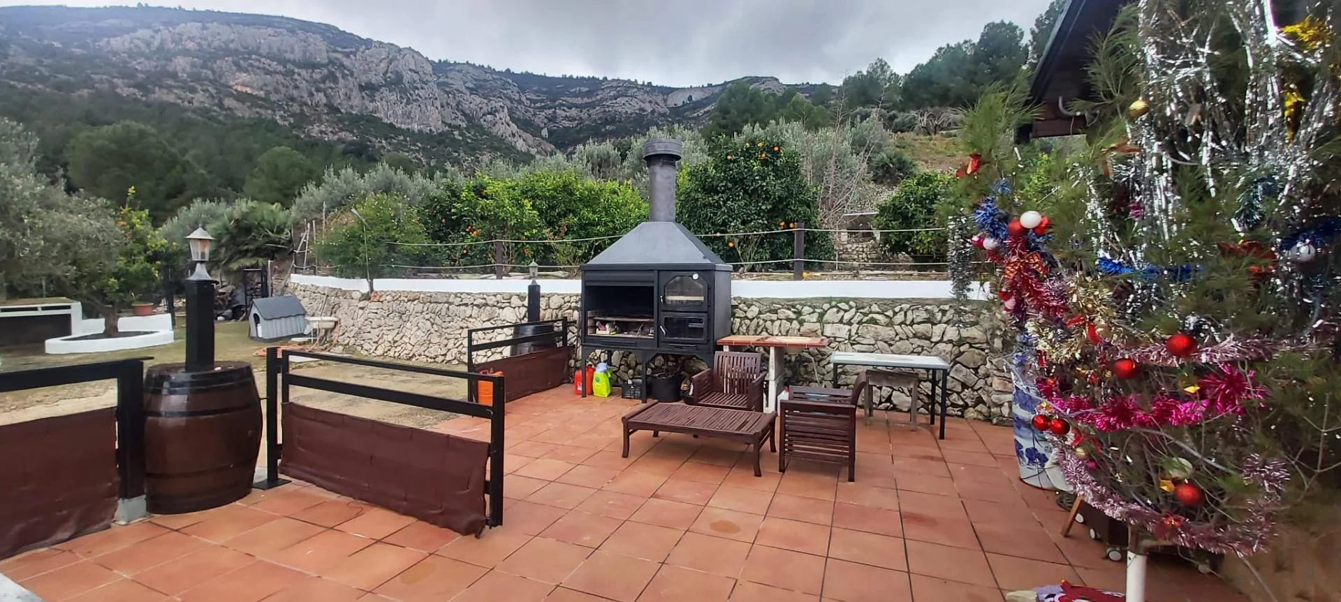 Finca de montaña con parcela de 23.000 m²