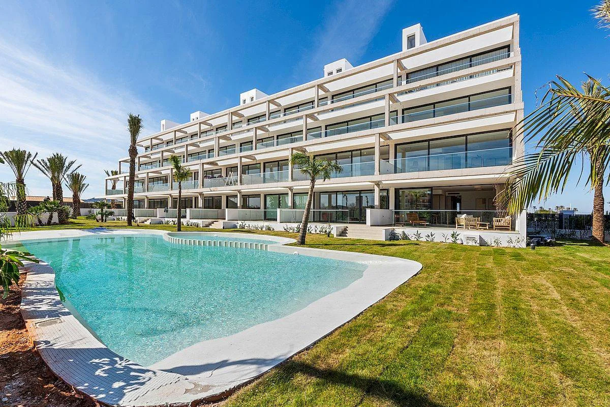New Mar de Cristal apartment project