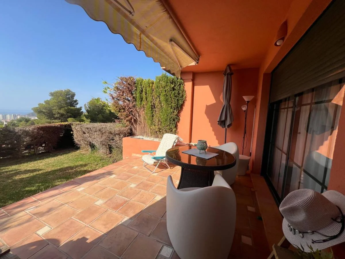 Ground-floor apartment with private garden