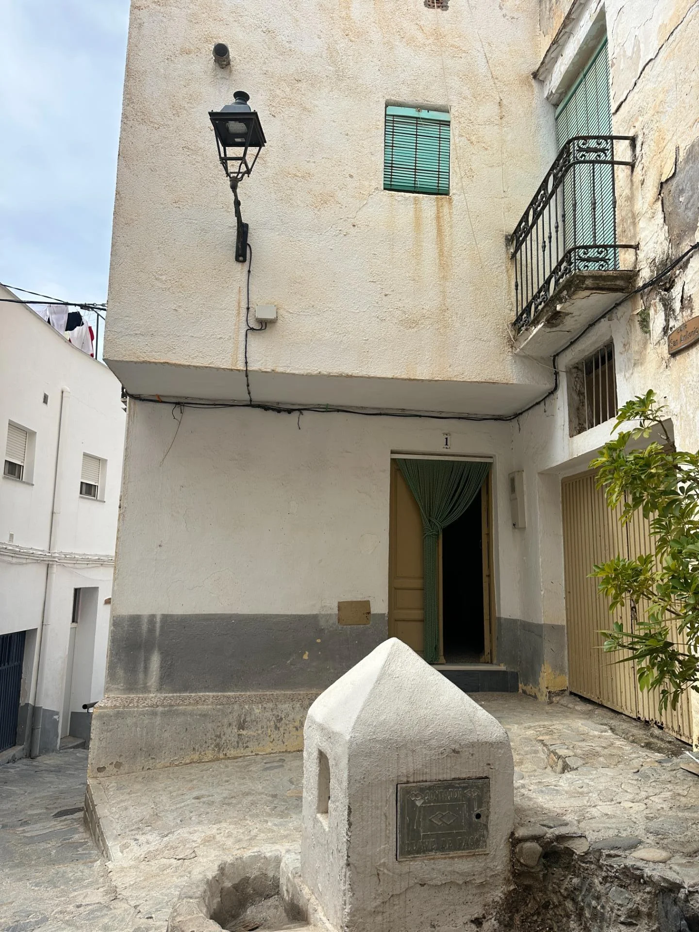 Traditional Sierro house, 248 m²