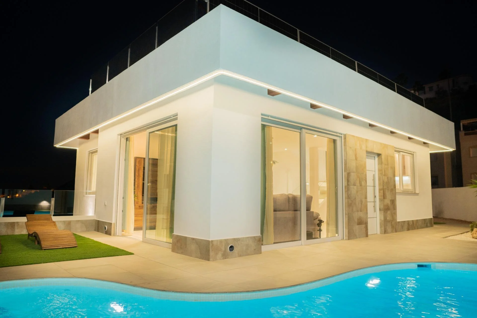 New villa near La Marquesa golf