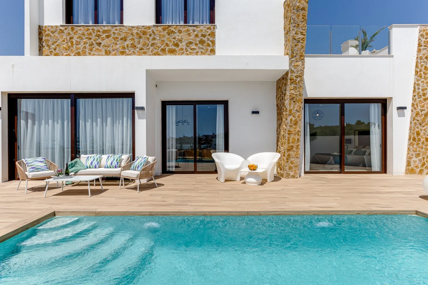 New Finestrat villa, 3 bedrooms, pool
