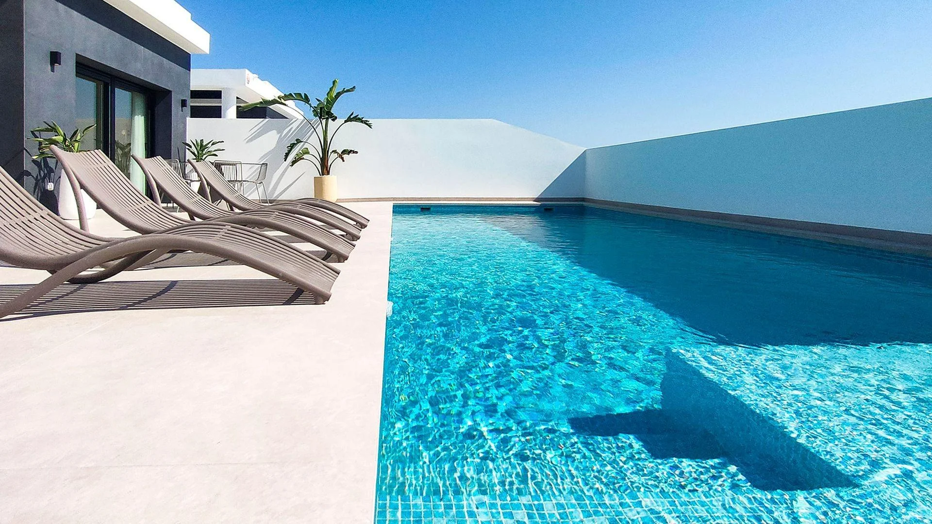 New Rojales villa, 4 bedrooms