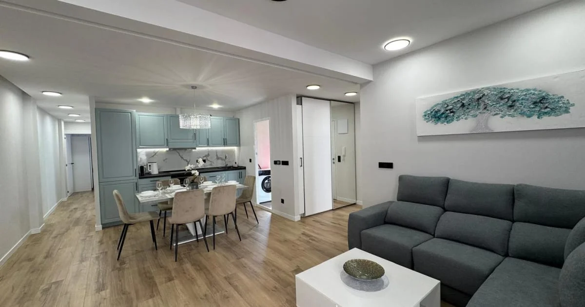 Amplio apartamento sureste cerca de la playa