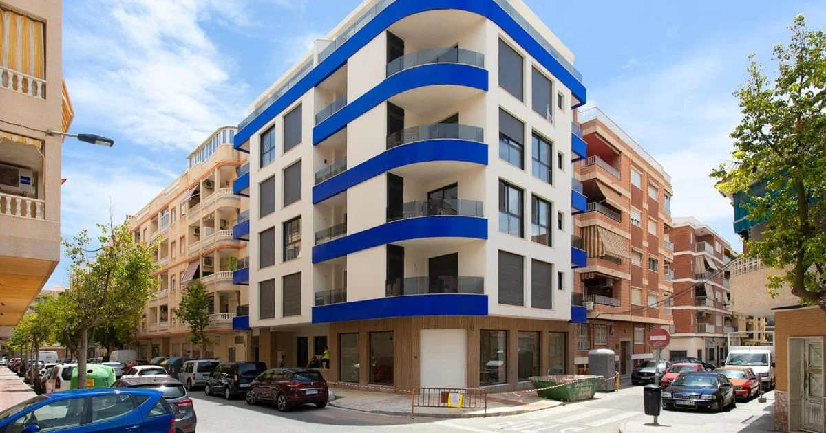 New Torrevieja apartment, two-bedroom beachfront