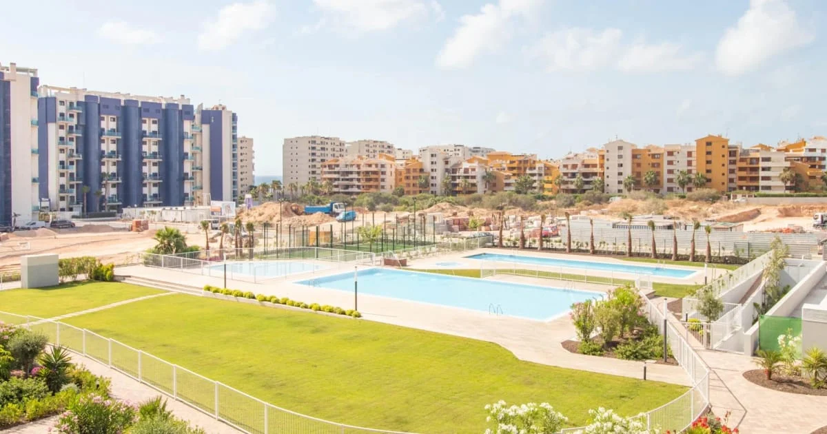 Apartamento nuevo en Punta Prima, 2 dormitorios
