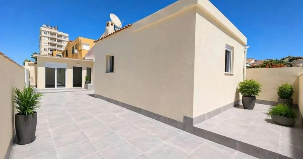 Torrevieja townhouse with 68 m² terrace
