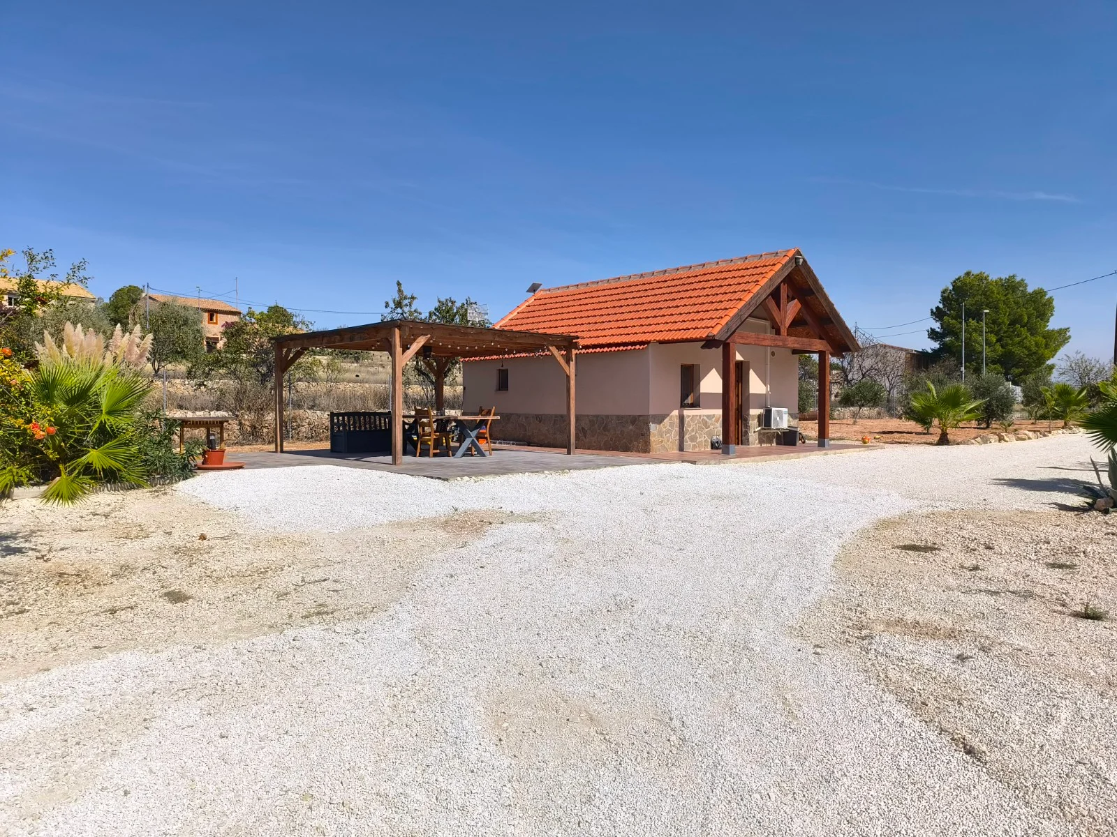 Villa rural con parcela de 7.050 m²