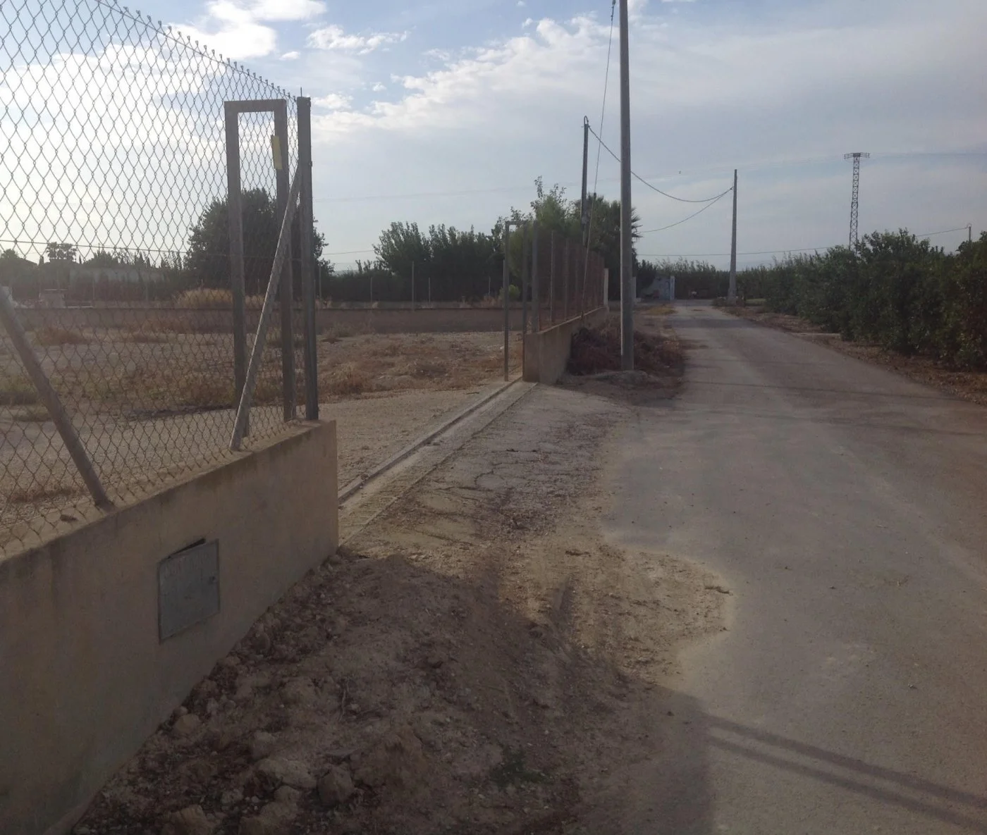 Parcela rural vallada cerca de El Mojón