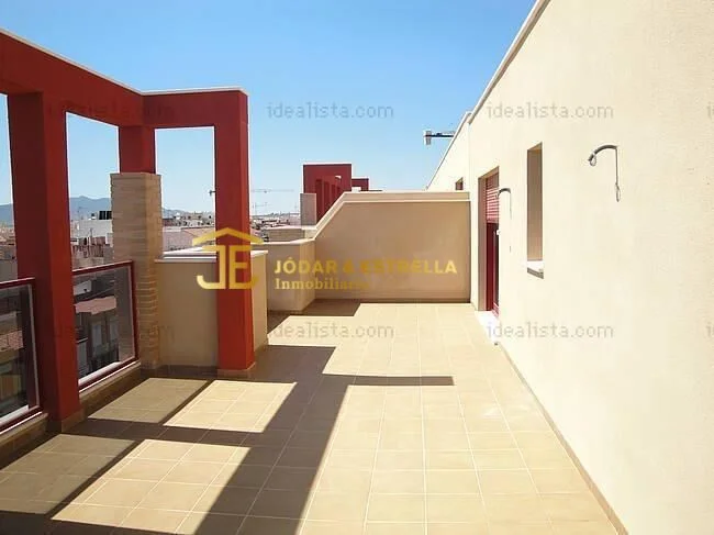 Bright penthouse in Puerto Lumbreras