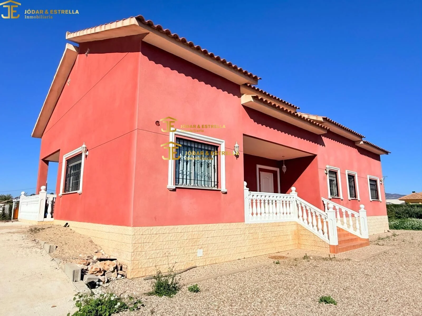 Chalet near Lorca with 5,000 m² plot