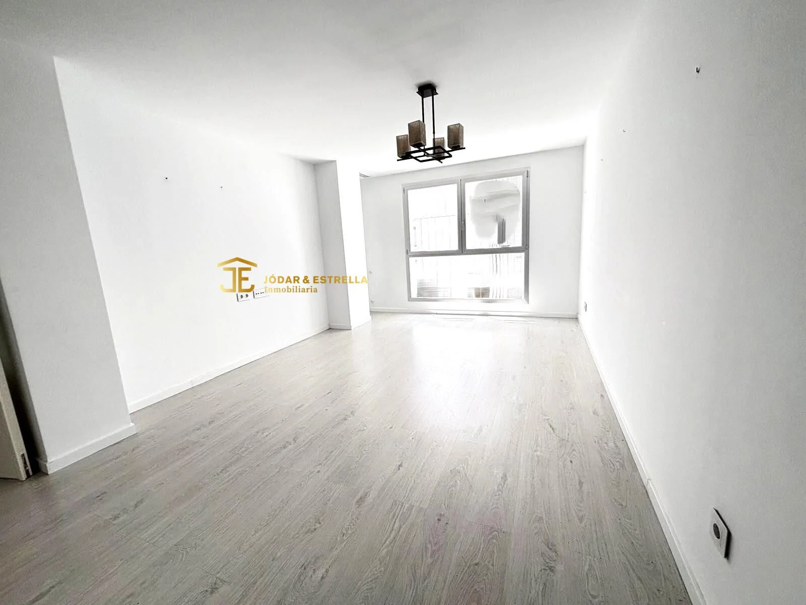 Renovated Lorca flat, four bedrooms