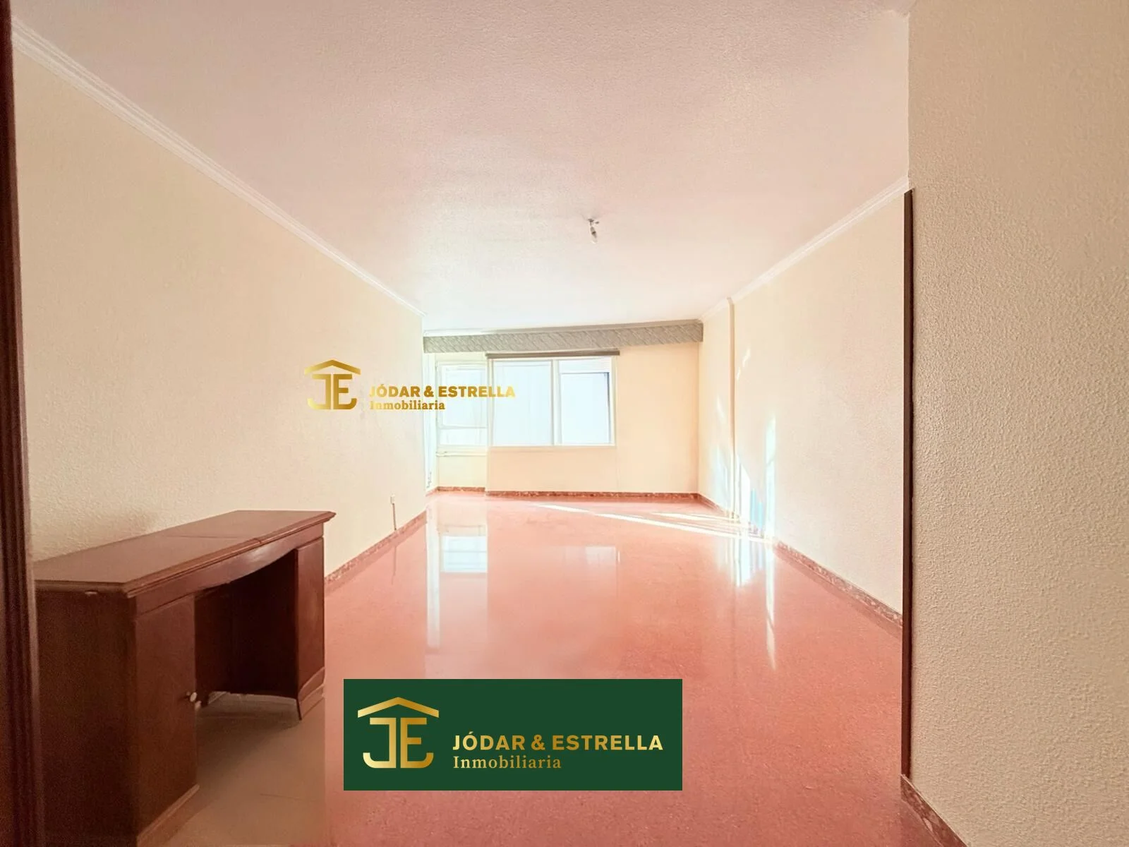Central Lorca flat, garage, four bedrooms