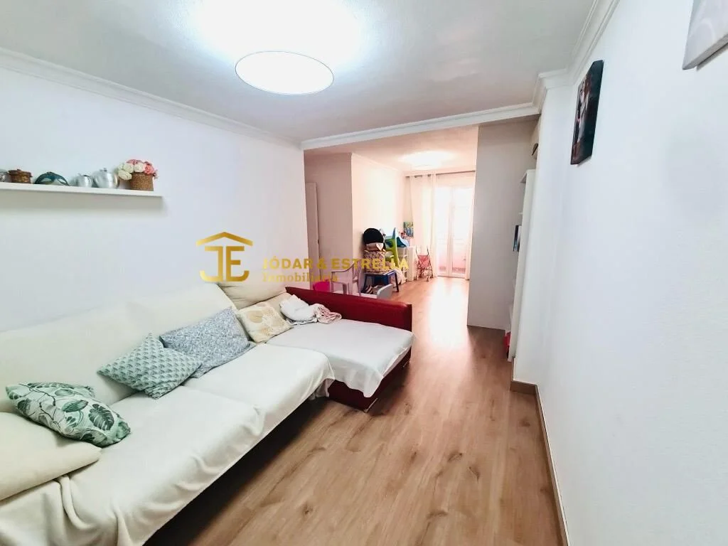 Piso reformado en Lorca, tres dormitorios