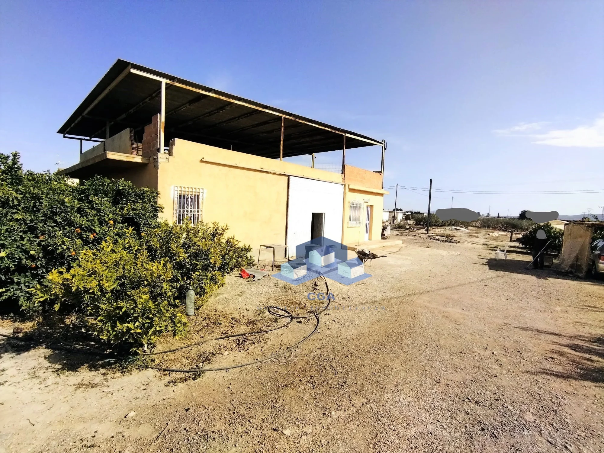 Rehabilitation house near Lorca with land