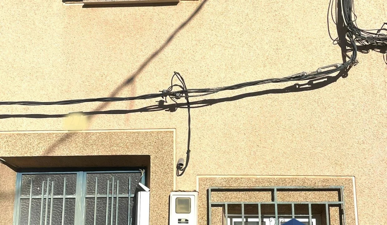 Reformable two-storey house near Lorca