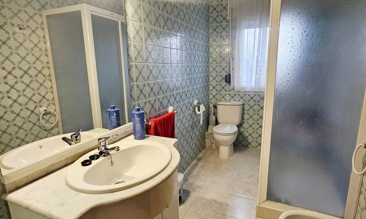 Furnished Lorca house with large terrace