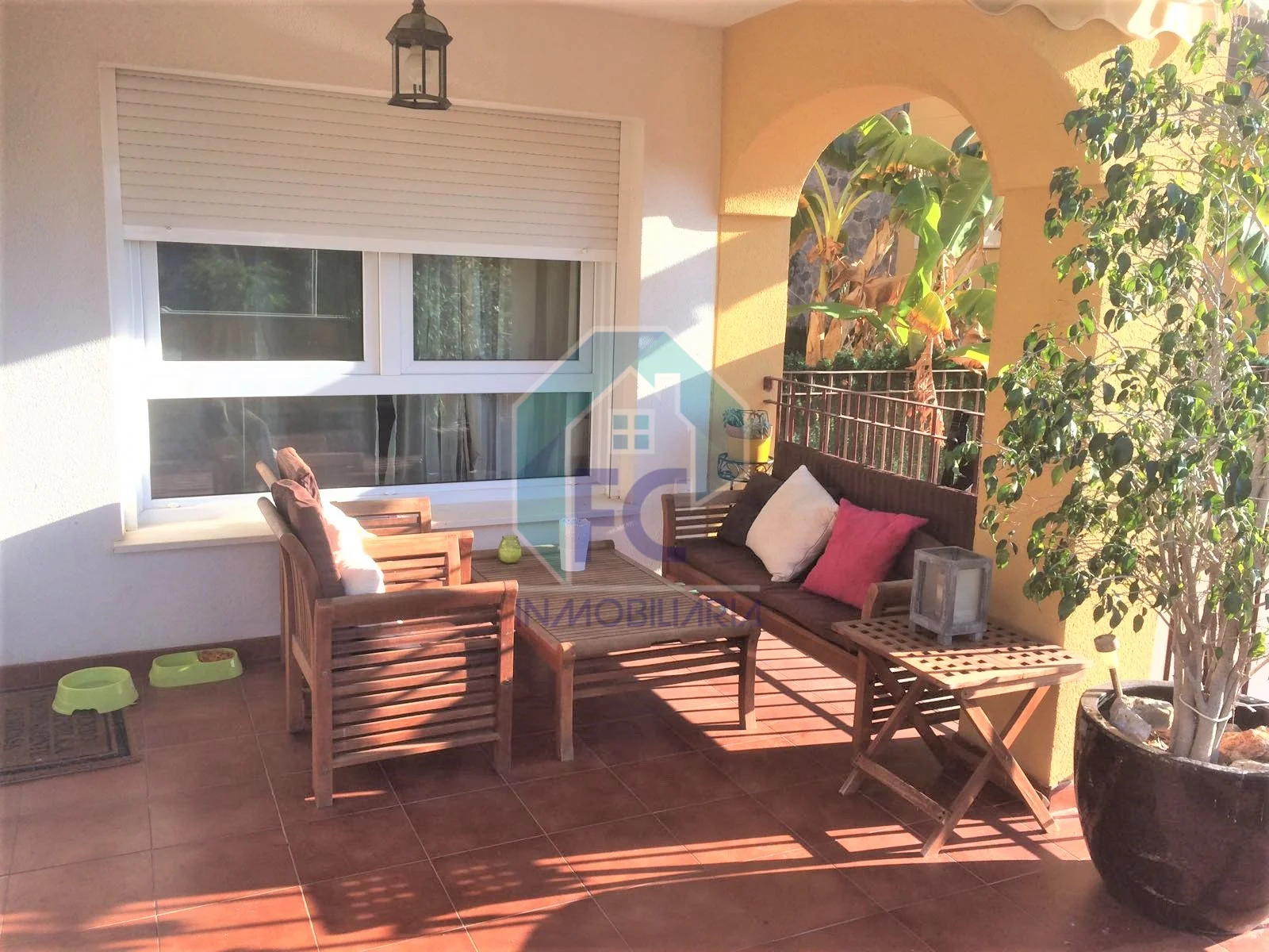 Attached home in El Hornillo, 3 bedrooms