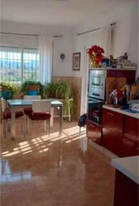 Chalet en Cazalla con parcela de 5.000 m²