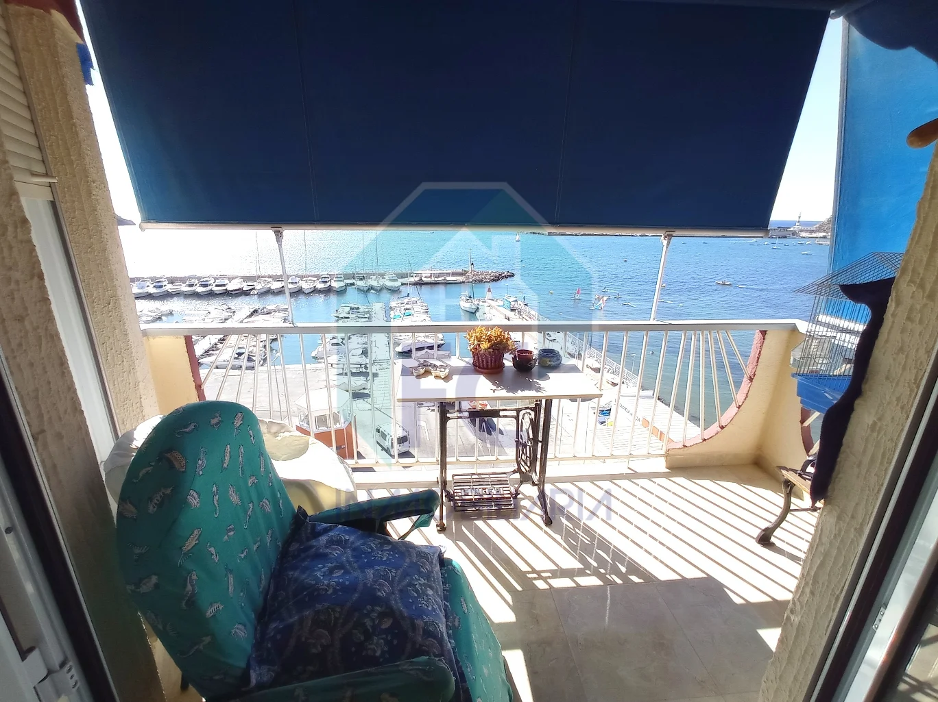 Seafront Águilas flat, three bedrooms