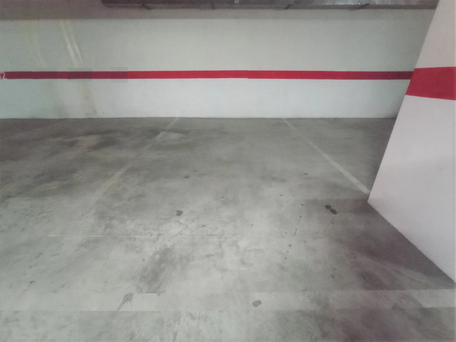 Dos plazas de garaje amplias en La Viña