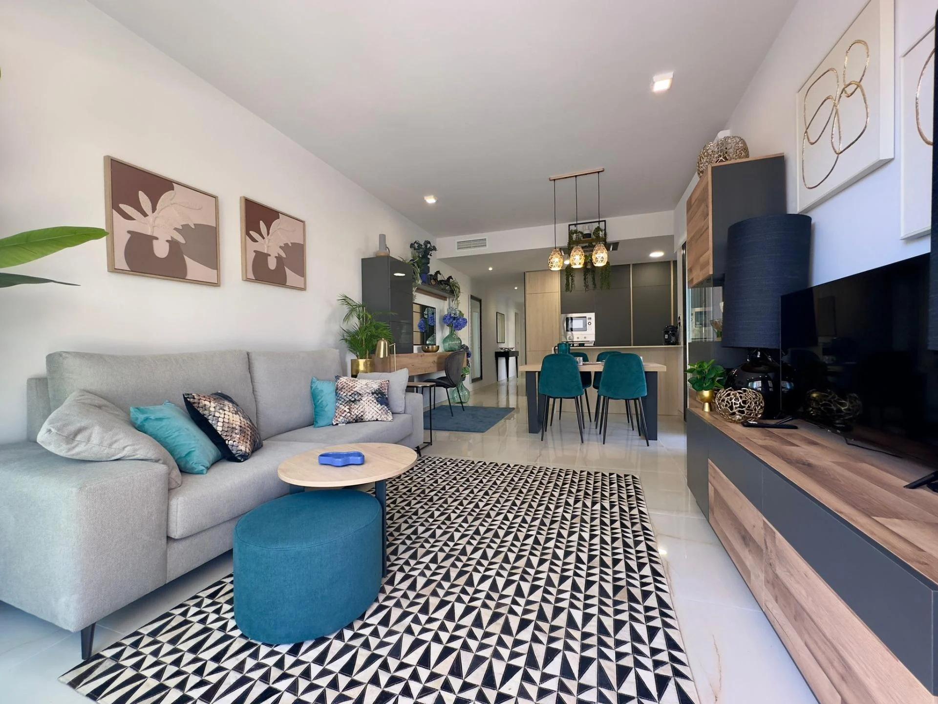 Apartamento nuevo en Punta Prima, 3 dormitorios