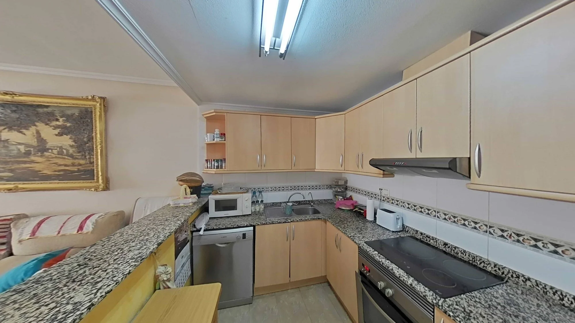 Four-bedroom apartment near Playa del Cura