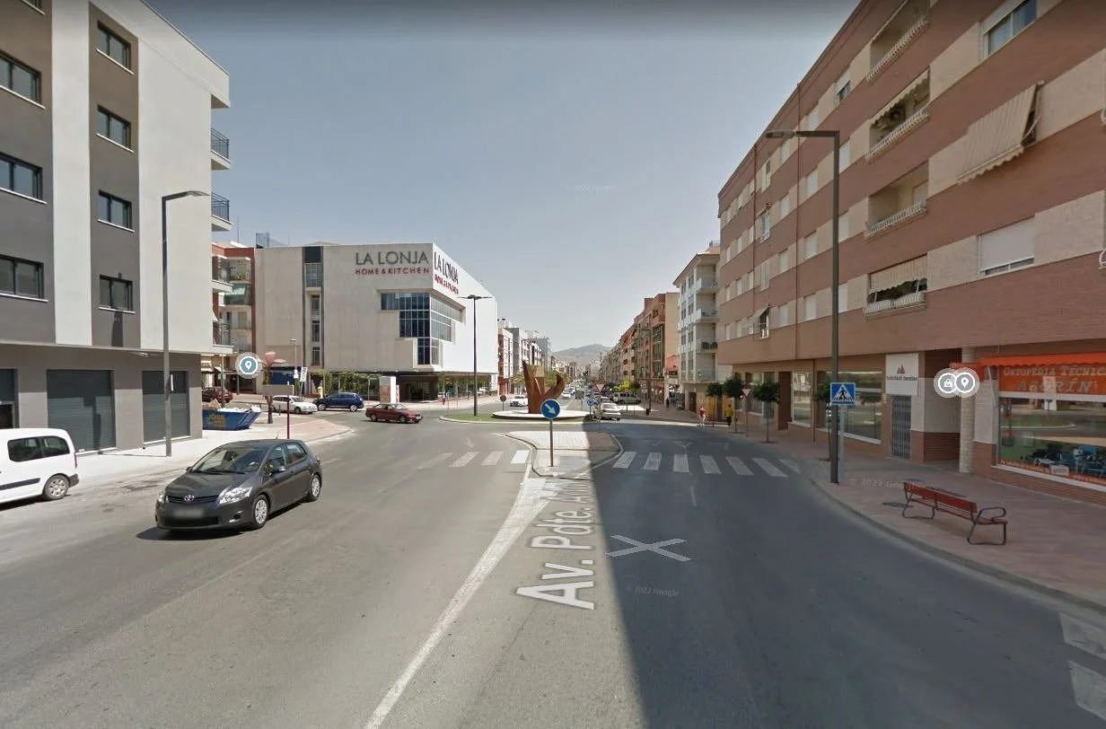 Negocio y vivienda en Lorca
